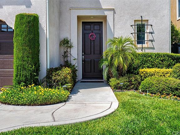 2nd image of 24323 Las Palmas St