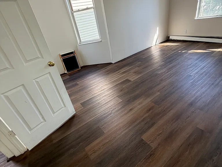 189 Griffith St #3 — Photo 11