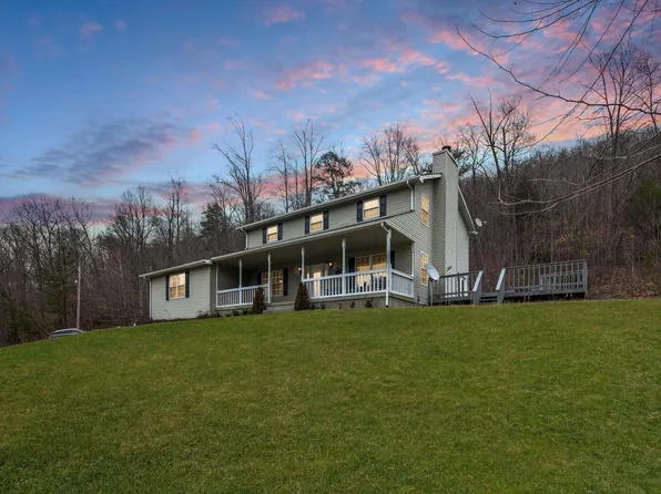 2797 Little Hardwicks Creek Rd, Clay City, KY 40312