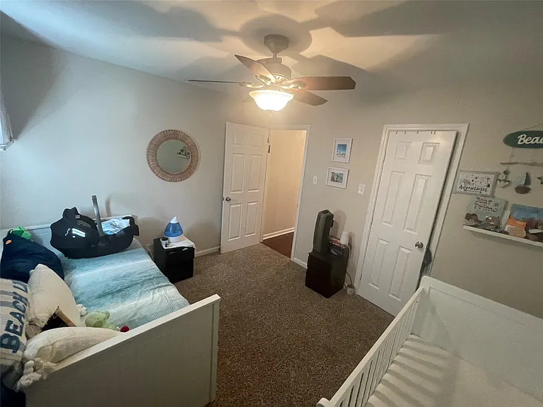 817 Bullock St — Photo 12