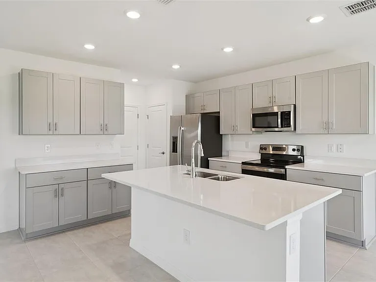 4904 Bluebell Ct — Photo 11