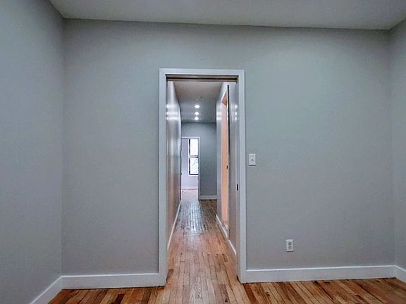 5th image of 405 E 12th St APT 2