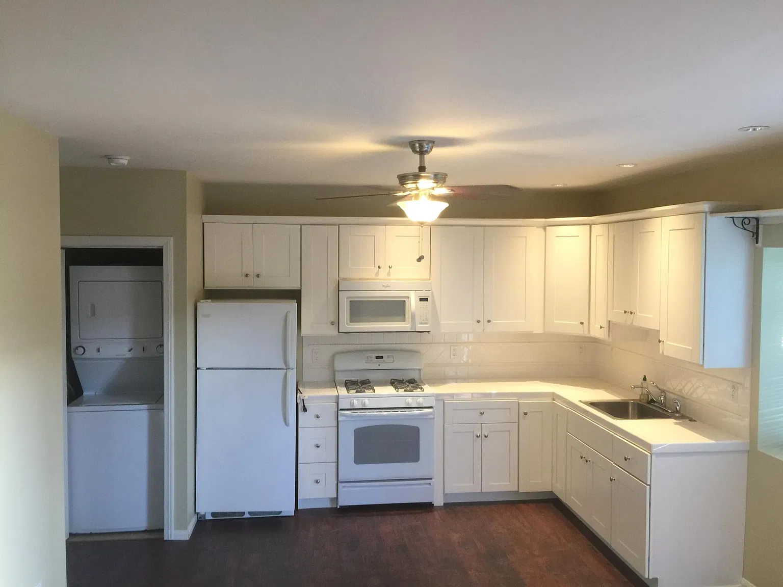 4021 Willamette Ave — Photo 2