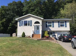 341 Lake Shore Dr, Monroe, NY 10950