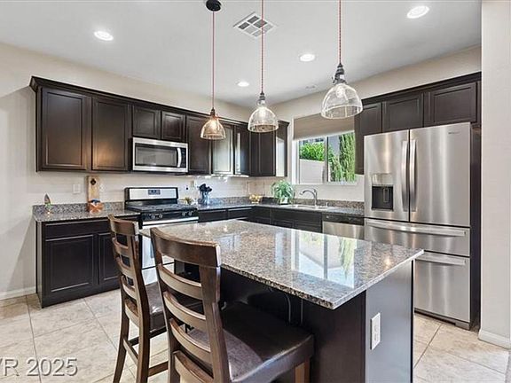 5th image of 9668 Canyon Landing Ave