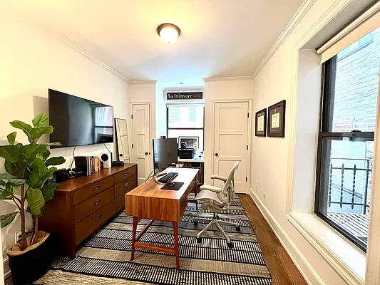 Rented by Living New York | media 13