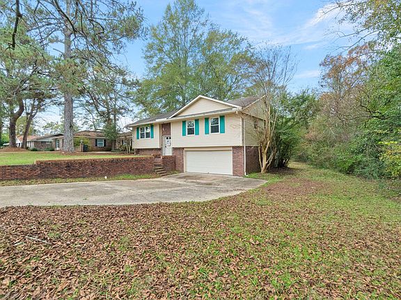 2nd image of 511 Westover Dr