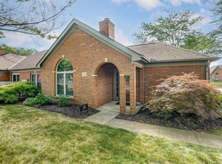 5820 Locbury Ln #R, Dublin, OH 43016