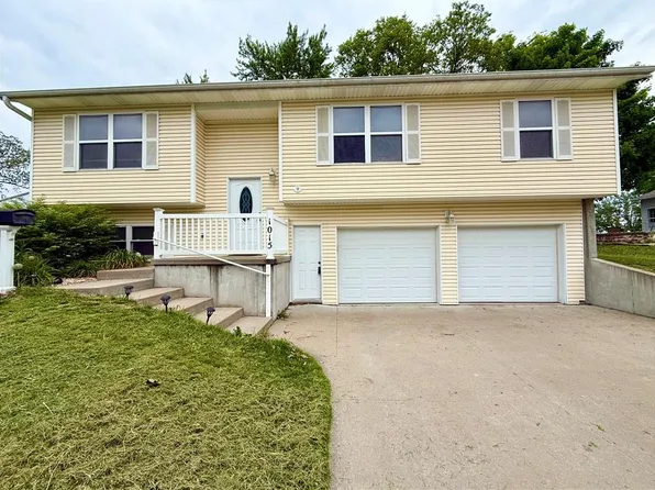 1015 E Thompson St, Maryville, MO 64468