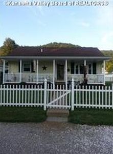 902 Washington Ave, Nitro, WV, 25143