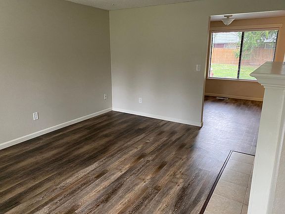 3rd image of 7802 193rd Ave E
