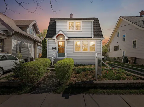 525 Clemons Ave, Madison, WI 53704