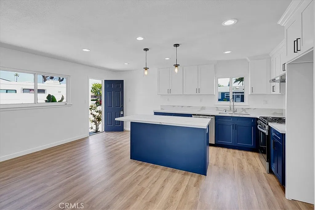 4 bed, 1480 sqft, $5,000 — Photo 3