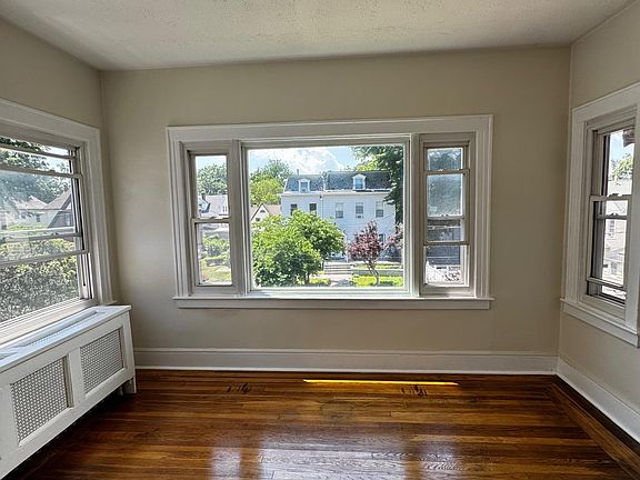 5th image of 247 Nuber Ave Floor 2