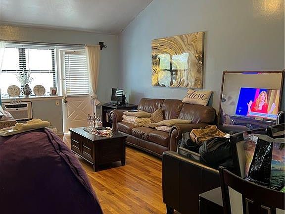 3rd image of 7909 153rd Ave