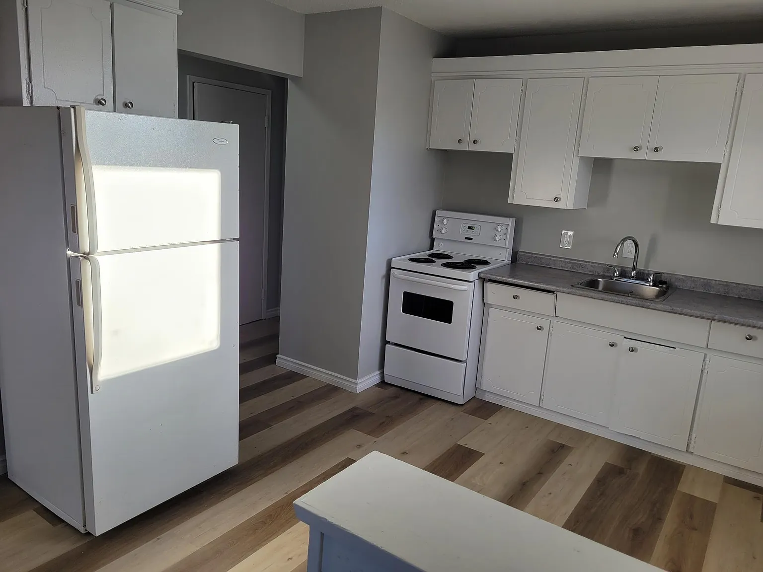 Rosebrier Apartments at 5620 118 Ave in Newton — Photo 3