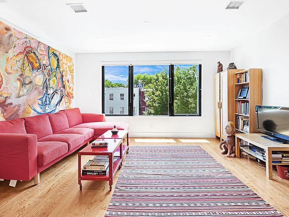 1st image of 37 Madison St APT 3B