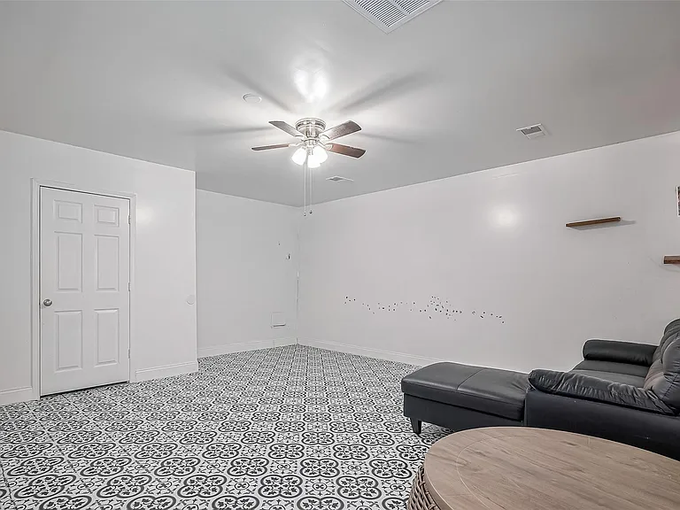17046 Applecross Ln — Photo 19