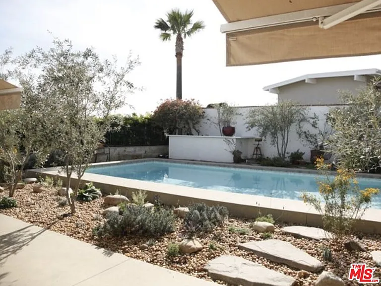 3817 Surfwood Rd — Photo 20
