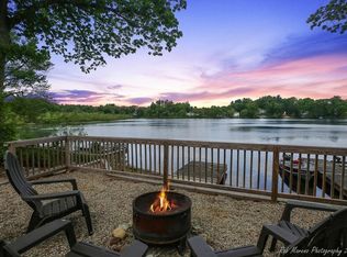 20 Taylor St, Georgetown, MA 01833