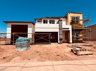 732 Middle Creek Dr, Washington, UT 84780