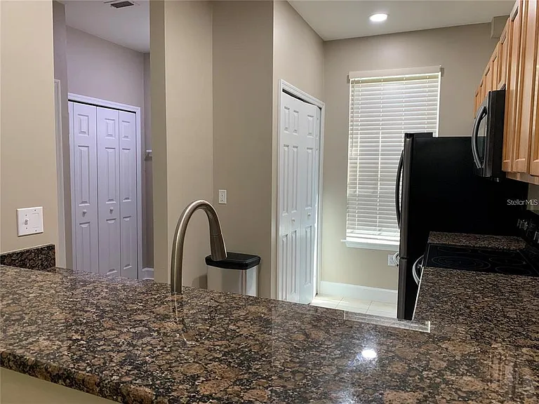 887 NW 21st Ave #887 — Photo 14