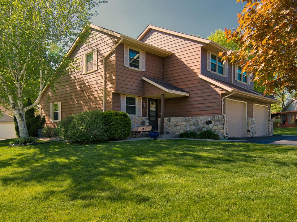 1st image of 1349 Tamarack Ave