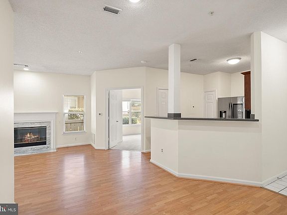 3rd image of 14304 Rosy Ln APT 12