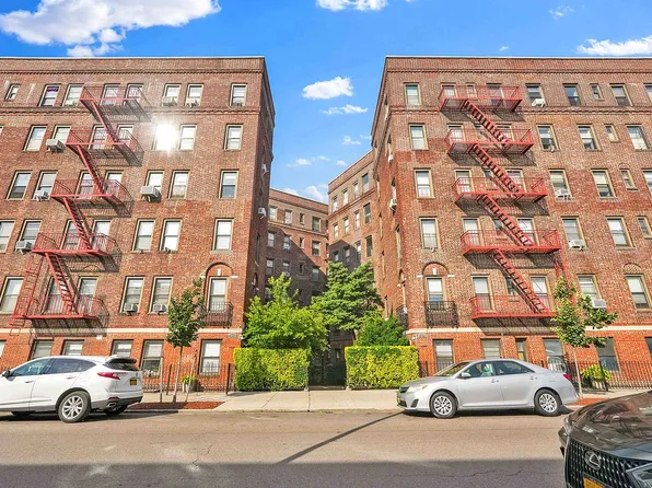44-14 Newtown Rd #5G, Astoria, NY 11103