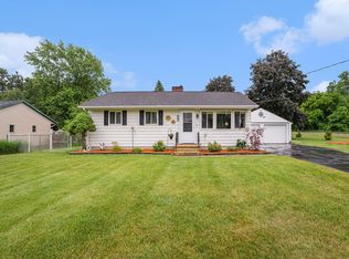445 Burt Ave, Jackson, MI 49201