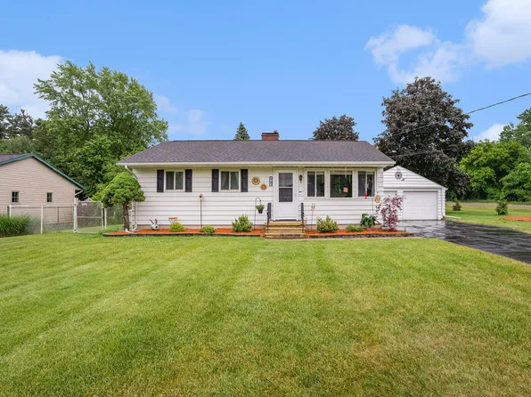 445 Burt Ave, Jackson, MI 49201