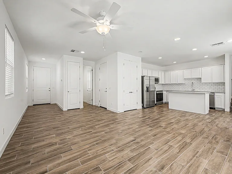5532 S Dillon Cir — Photo 6