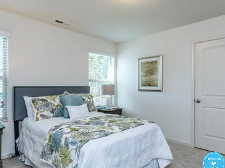 884 Saratoga Dr #1 — Photo 10