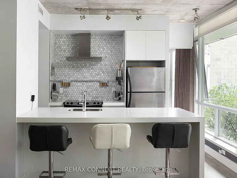 75 Portland St #204 — Photo 3