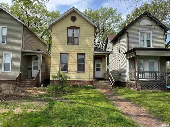 805 NE Madison Ave, Peoria, IL 61603