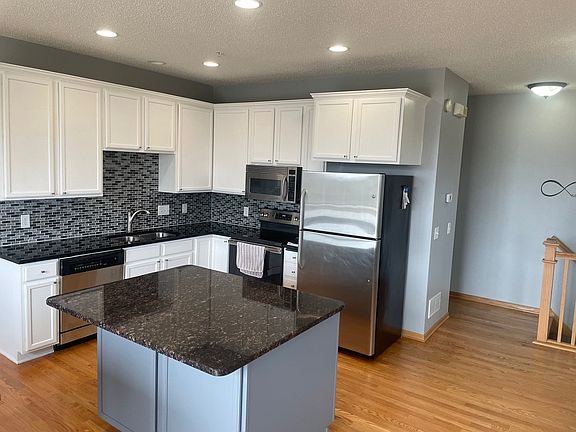 4th image of 13642 Brick Path