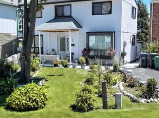 95 Huntingwood Cres, Brampton, ON L6S 1S5