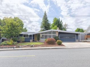 725 NW Midland Ave, Grants Pass, OR