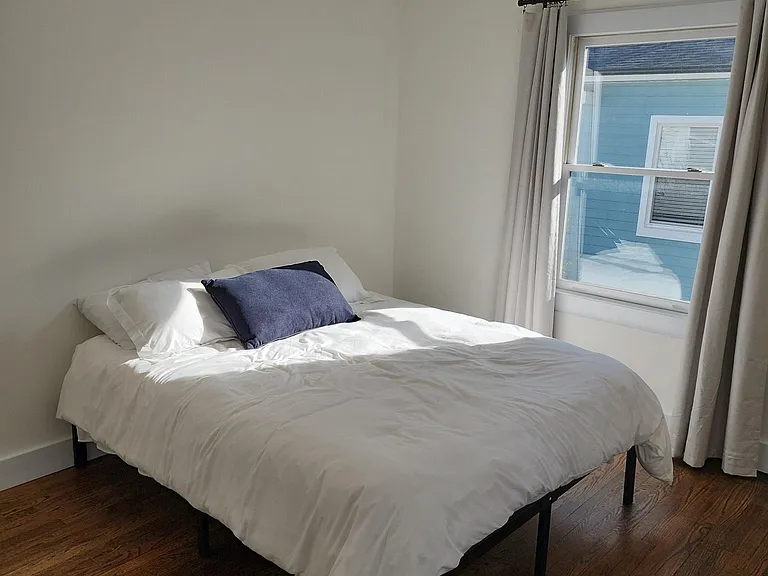 325 Maywood Ave — Photo 19