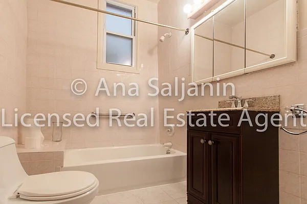 Rented by Citi Zone Realty | media 35