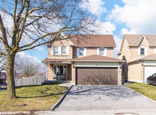 2 Coomer Cres, Ajax, ON