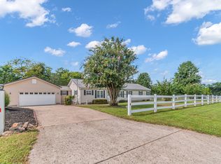 1411 Harris Hollow Rd, Charlotte, TN 37036