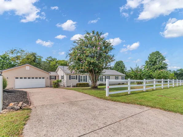 1411 Harris Hollow Rd, Charlotte, TN 37036