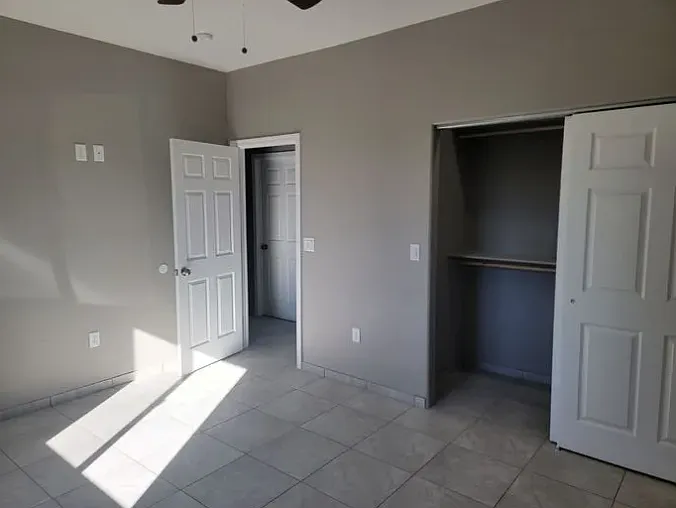 4957 N Sunrise Ave #1 — Photo 8