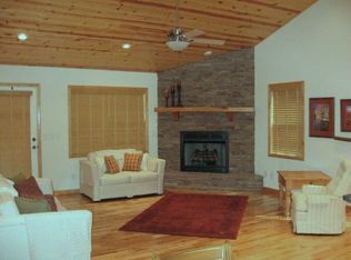 6231 Cedar Creek Dr, Blairsville, GA 30512