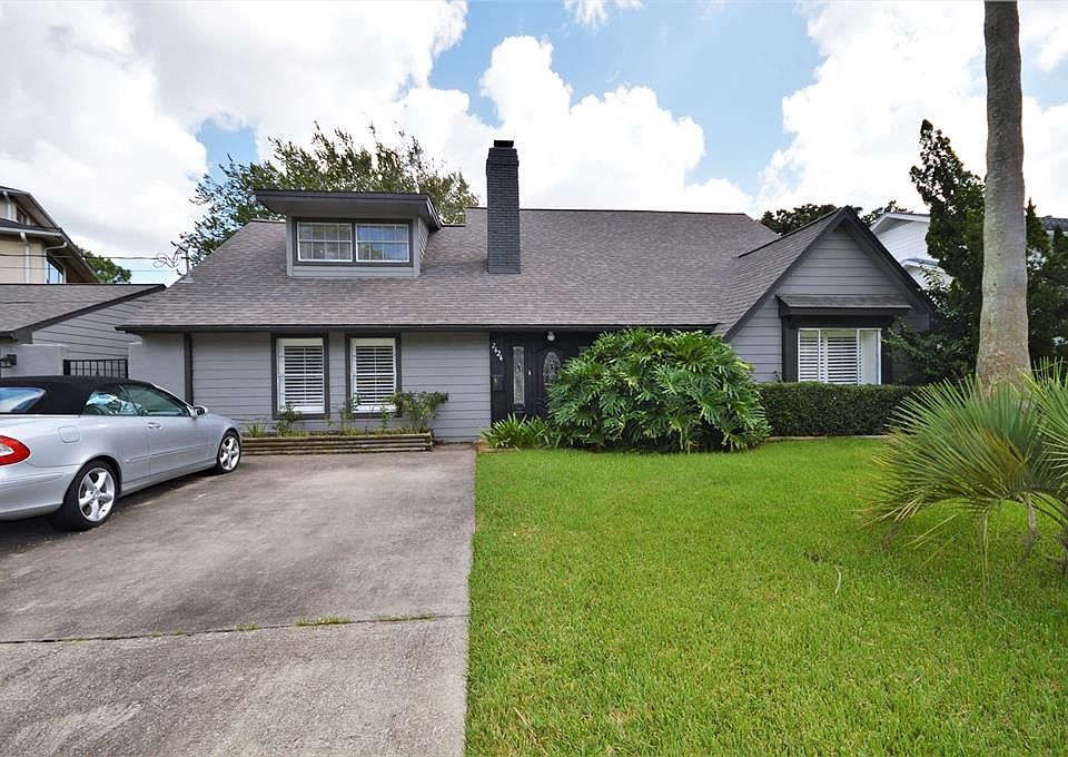 1st image of 2626 Baycrest Dr