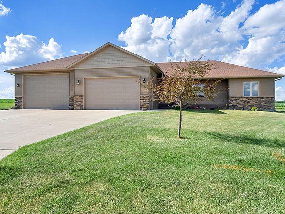 4th image of 1920 Wolf Berry Pl NE