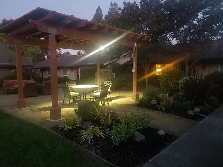 Espana East — Photo 8