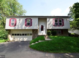 6359 12th Pl N, Arlington, VA 22205