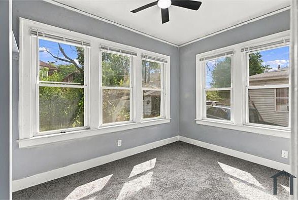2691 Pasadena St, photo 25